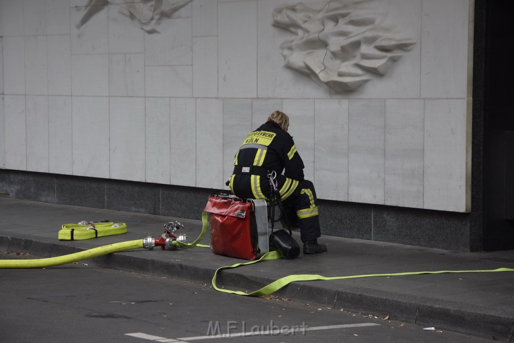 Feuer 2 WDR Koeln Altstadt Nord An der Rechtschule P026.JPG - Miklos Laubert